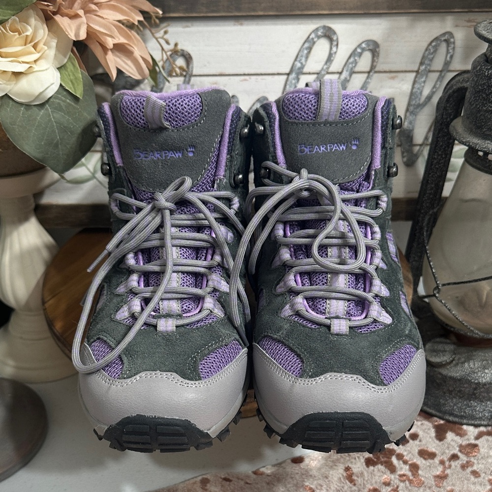 NWOT BearPaw Women's Winter/hiking Boots - Gray and Purple
